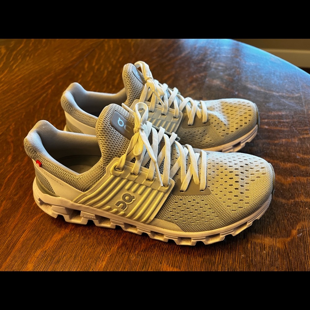COPY - ON Cloudswift training/running shoes